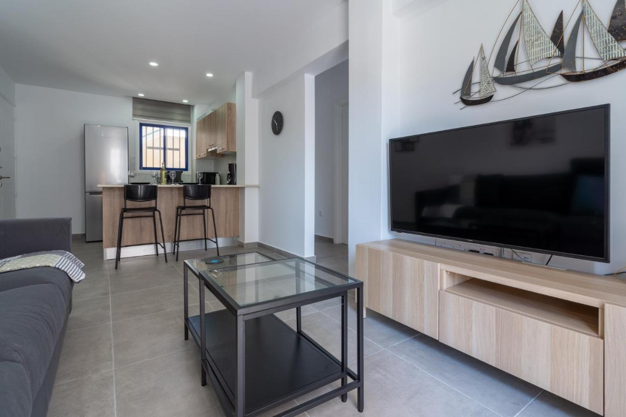Odyssey - Captivating 2-Bedroom Retreat In 拉纳卡 外观 照片