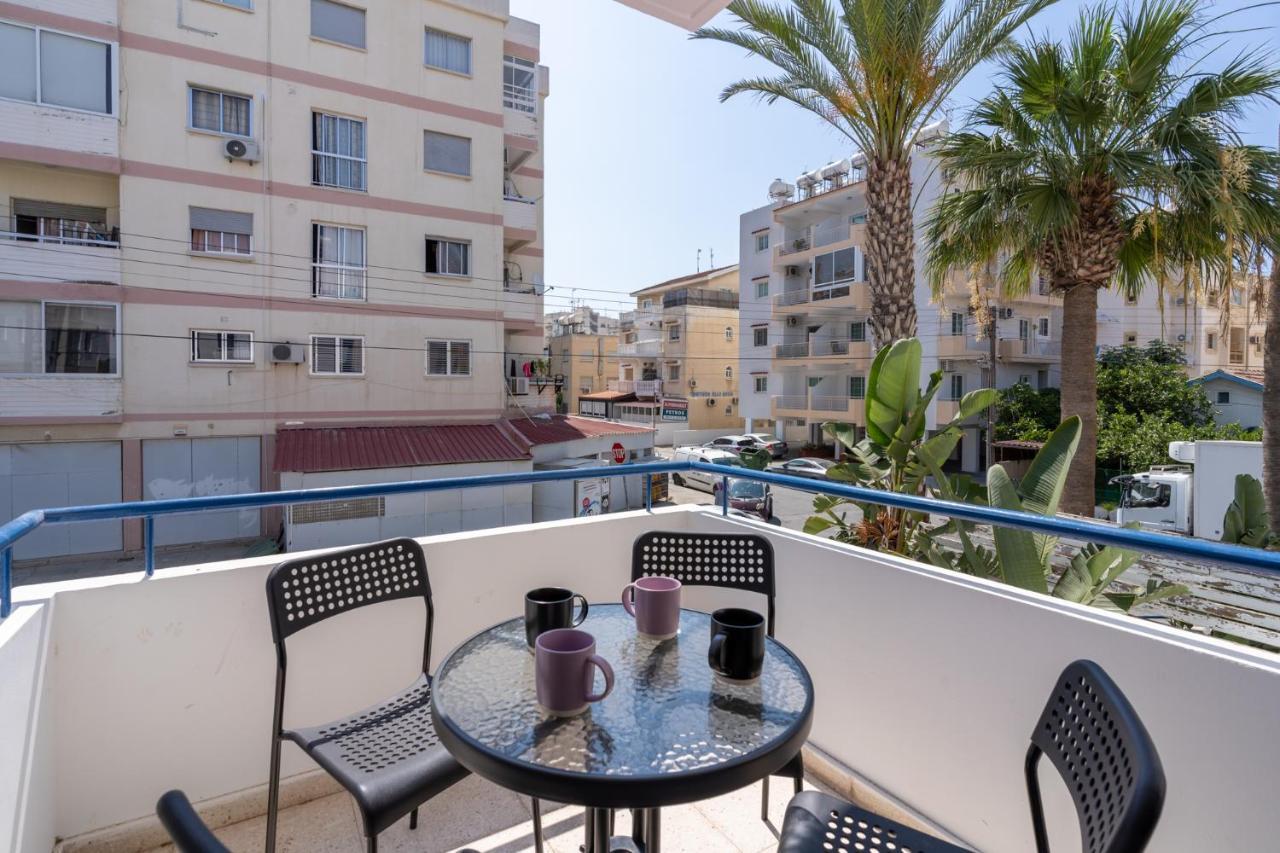 Odyssey - Captivating 2-Bedroom Retreat In 拉纳卡 外观 照片